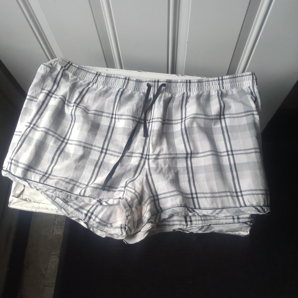 Secret treasures 3x women's shorts